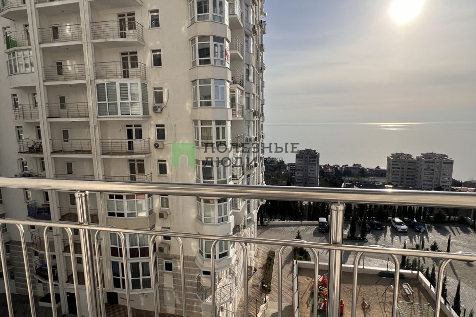 Продаётся 2-комнатная квартира, 77 м²