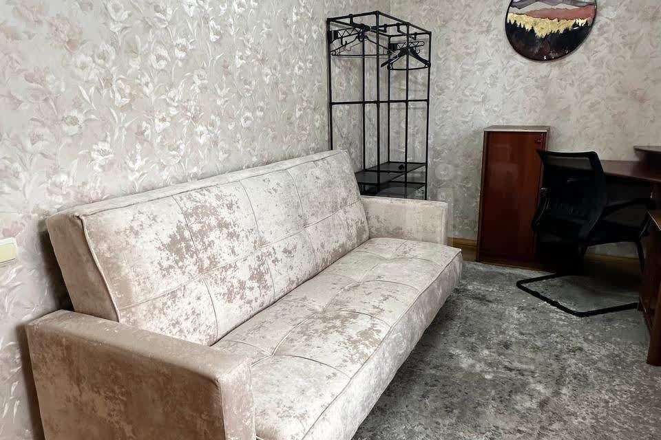 Сдаётся 2-комнатная квартира, 50 м²