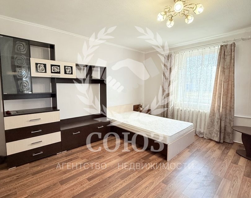 Продаётся 1-комнатная квартира, 32 м²