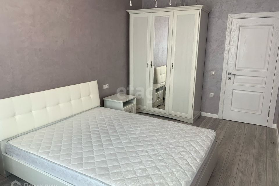 Продаётся 1-комнатная квартира, 48 м²