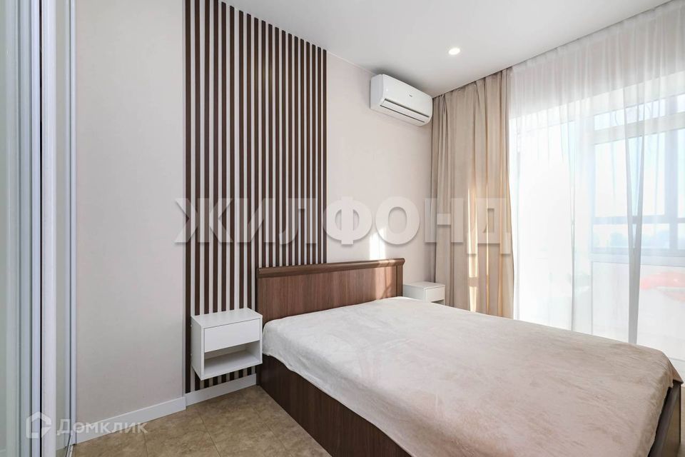 Сдаётся студия, 60 м²