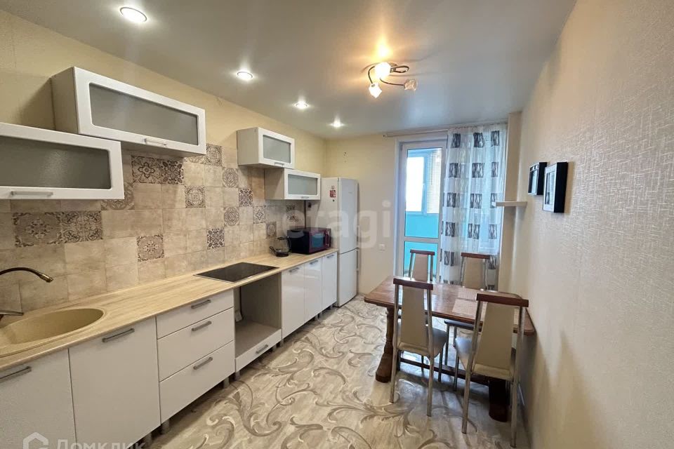 Продаётся 1-комнатная квартира, 40.6 м²