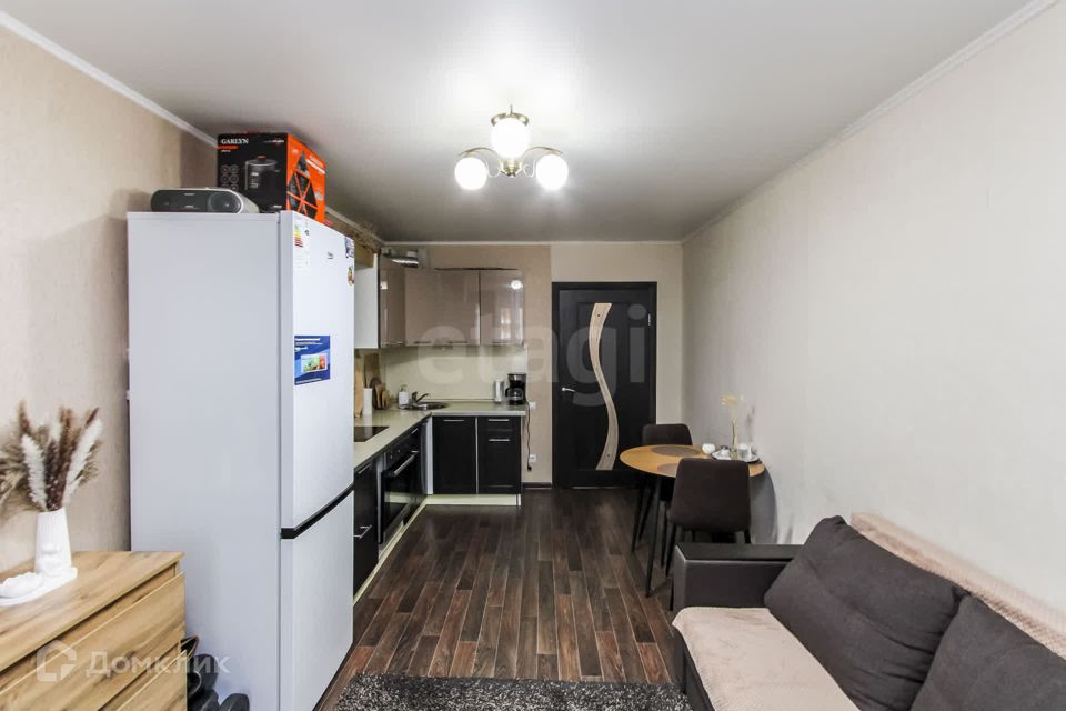 Продаётся 1-комнатная квартира, 41.3 м²