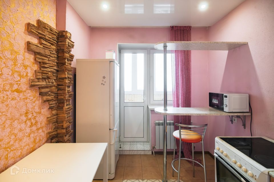 Продаётся 1-комнатная квартира, 37.7 м²