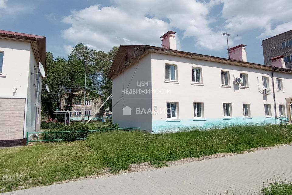 Продаётся 3-комнатная квартира, 52.4 м²