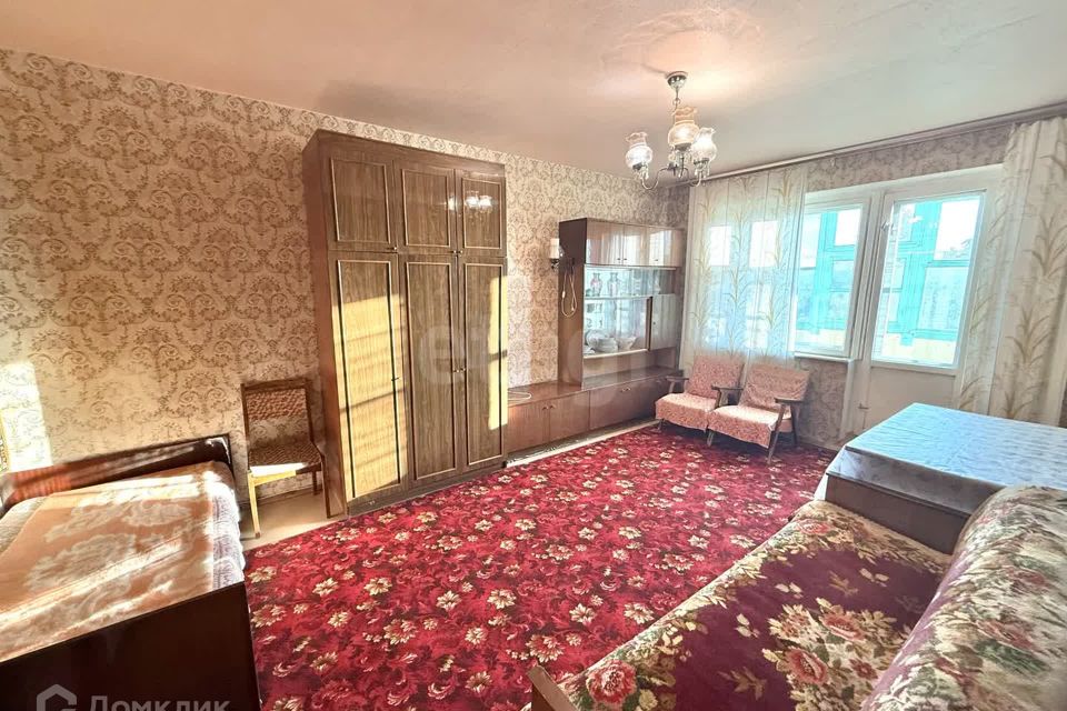 Продаётся 1-комнатная квартира, 37.1 м²