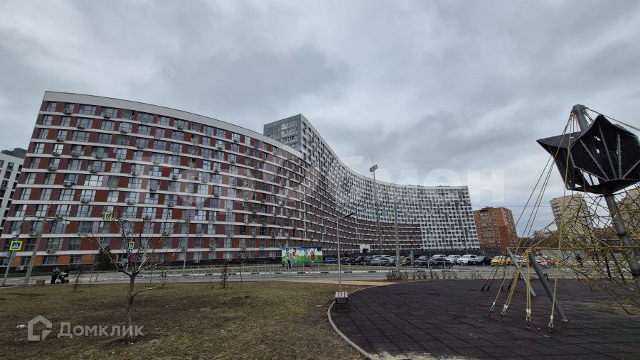 Продаётся 1-комнатная квартира, 37 м²