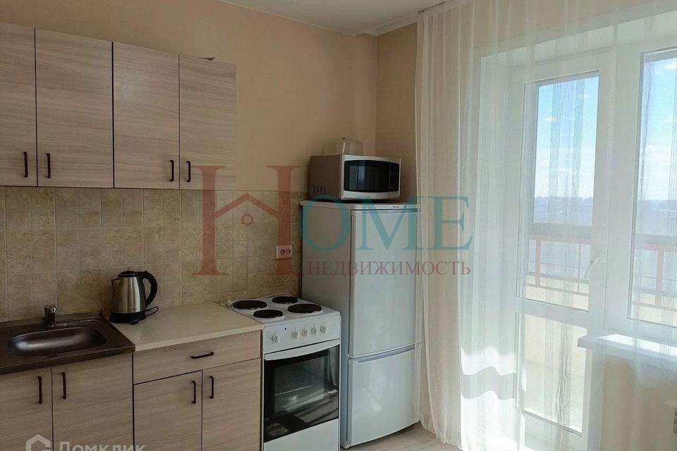 Сдаётся 1-комнатная квартира, 37 м²