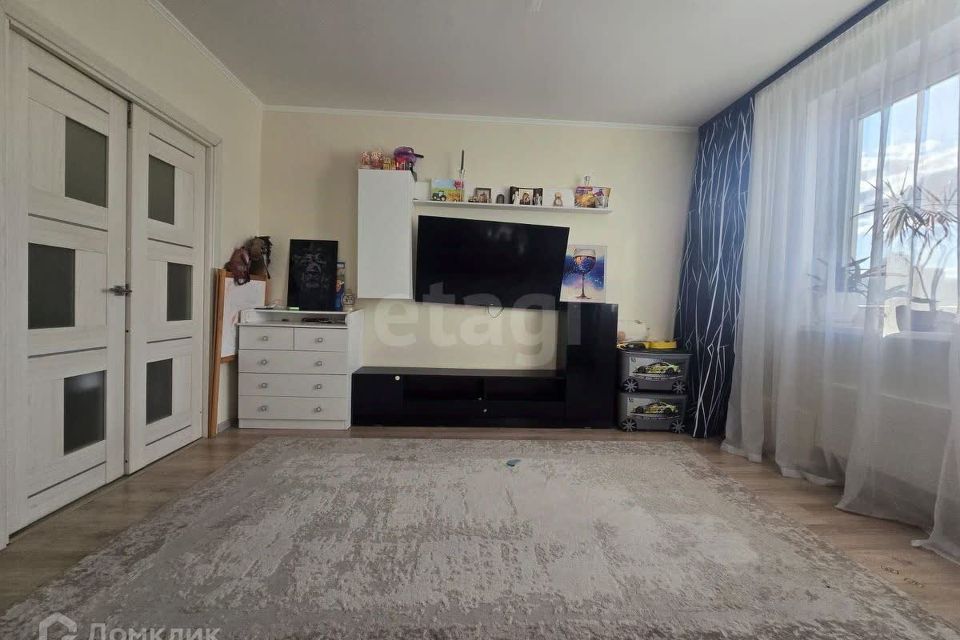 Продаётся 2-комнатная квартира, 58 м²