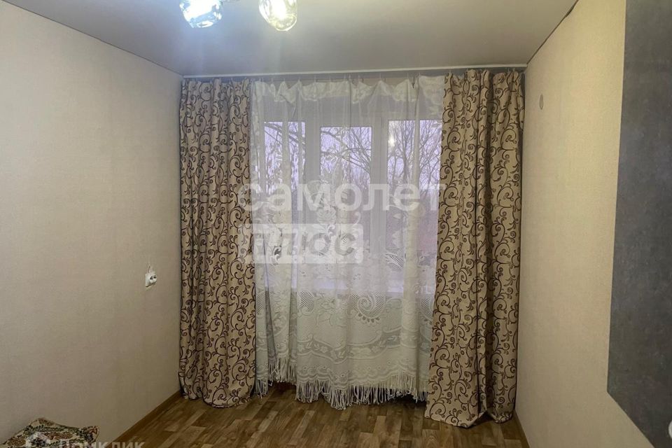 Продаётся комната в 1-комн. квартире, 10.9 м²