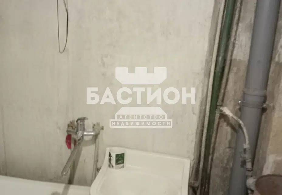 Продаётся 1-комнатная квартира, 32 м²