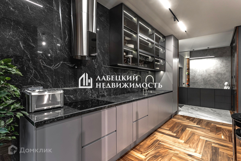 Продаётся 2-комнатная квартира, 94.5 м²