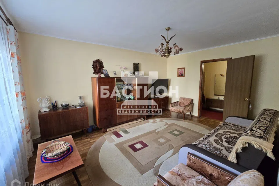 Продаётся 3-комнатная квартира, 72.4 м²