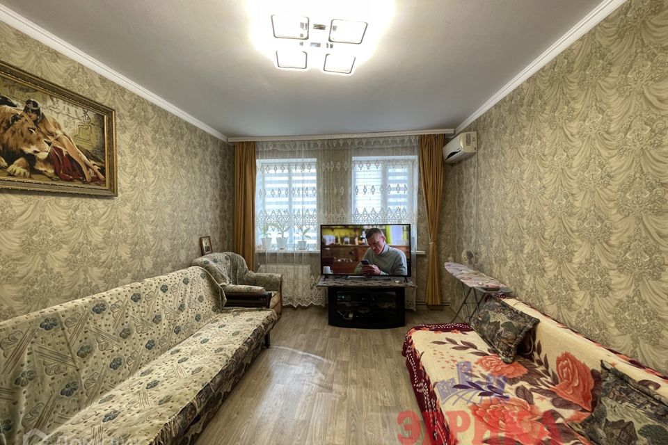 Продаётся 3-комнатная квартира, 52.9 м²