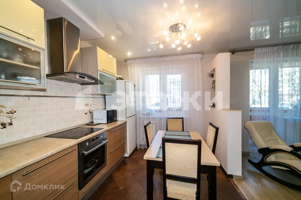 Продаётся 3-комнатная квартира, 67.5 м²