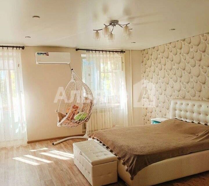 Продаётся 2-комнатная квартира, 53.7 м²