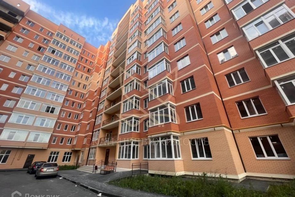 Продаётся 2-комнатная квартира, 82 м²