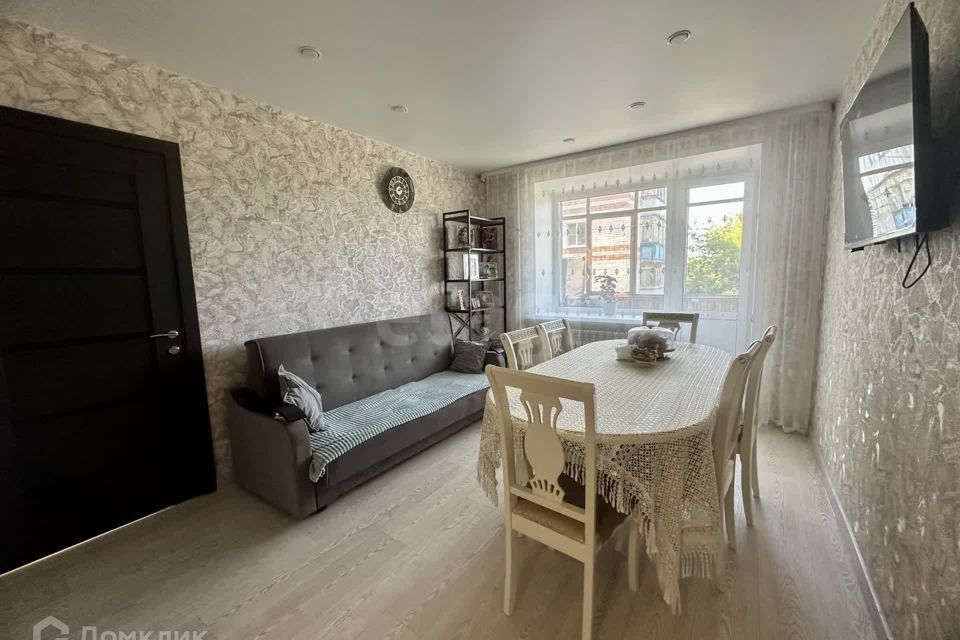 Продаётся 3-комнатная квартира, 53 м²