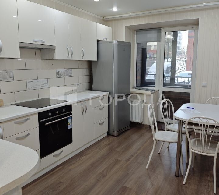 Сдаётся 2-комнатная квартира, 57 м²