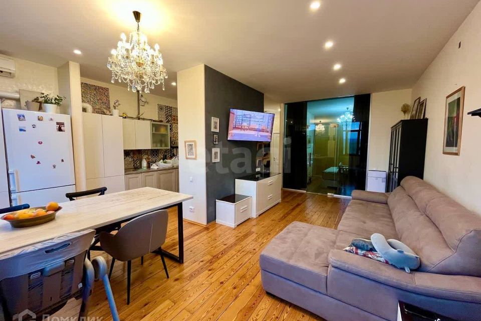 Продаётся 2-комнатная квартира, 59 м²