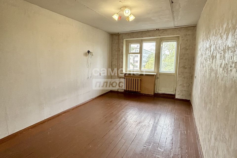 Продаётся 3-комнатная квартира, 59.4 м²