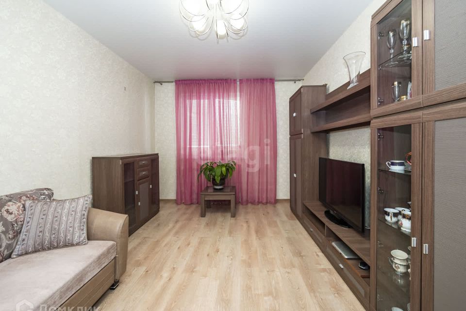 Продаётся 2-комнатная квартира, 73.3 м²