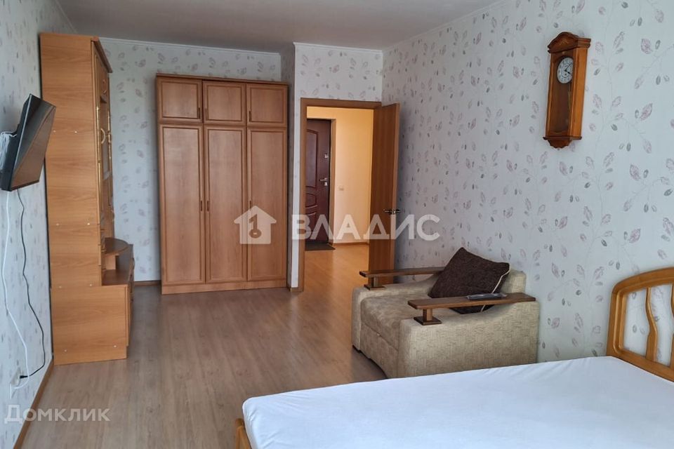 Сдаётся 1-комнатная квартира, 42 м²