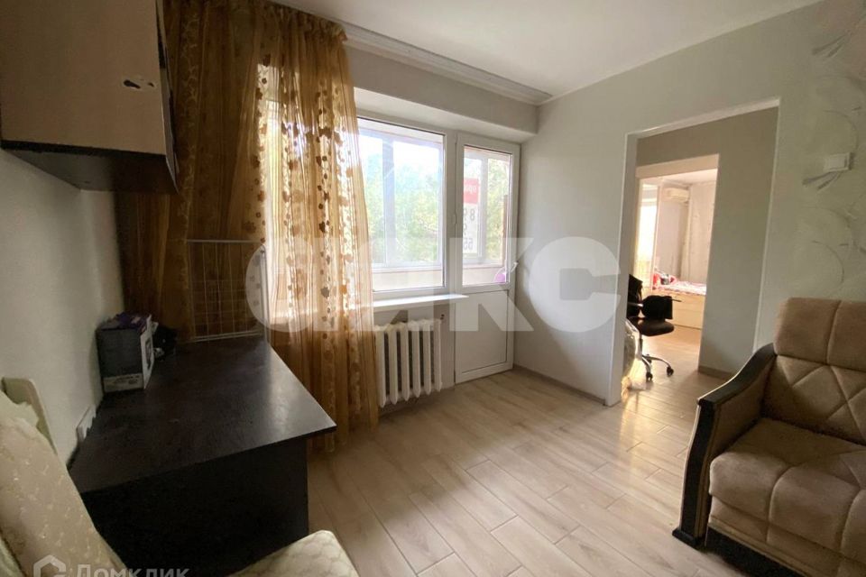 Продаётся 2-комнатная квартира, 43.2 м²