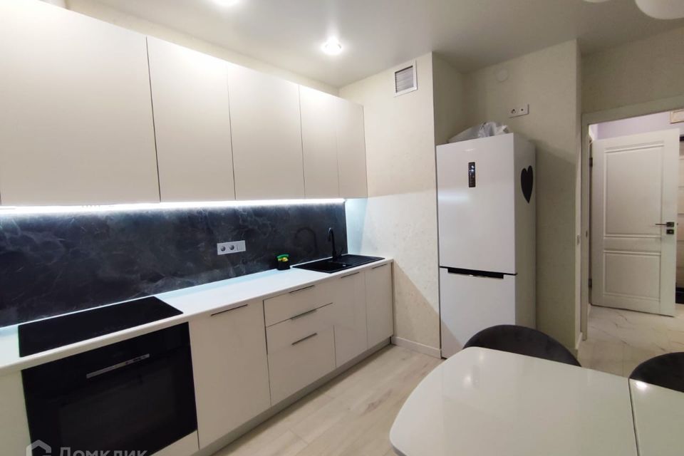 Сдаётся 1-комнатная квартира, 40 м²