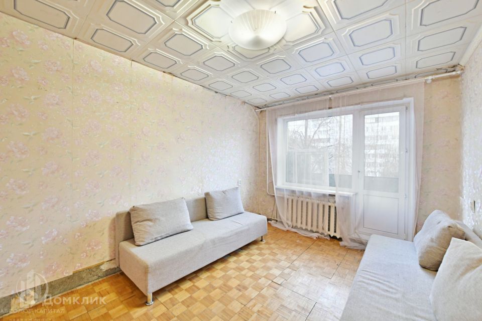 Продаётся 3-комнатная квартира, 59.7 м²
