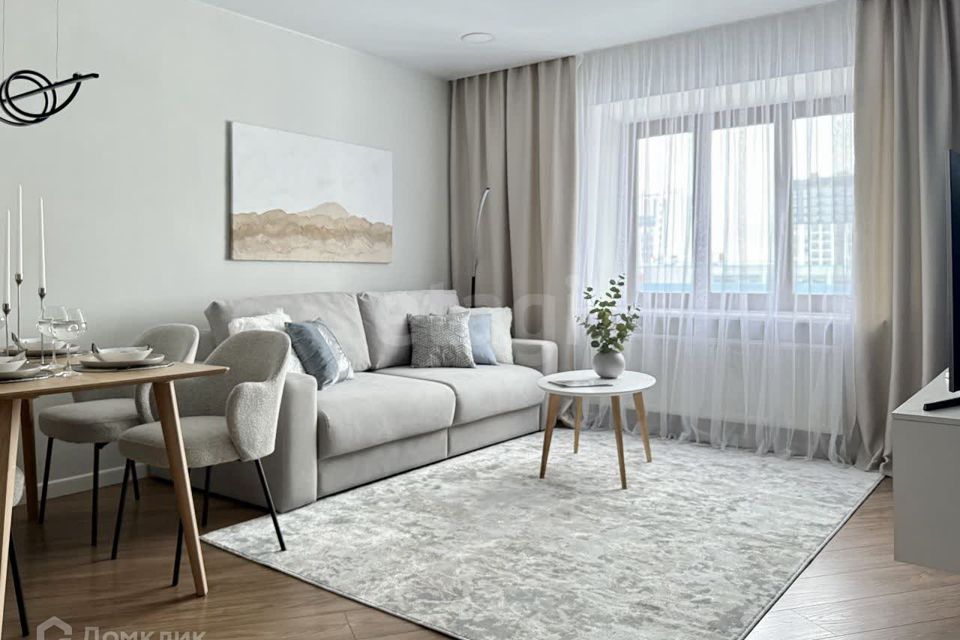 Продаётся 2-комнатная квартира, 75.9 м²