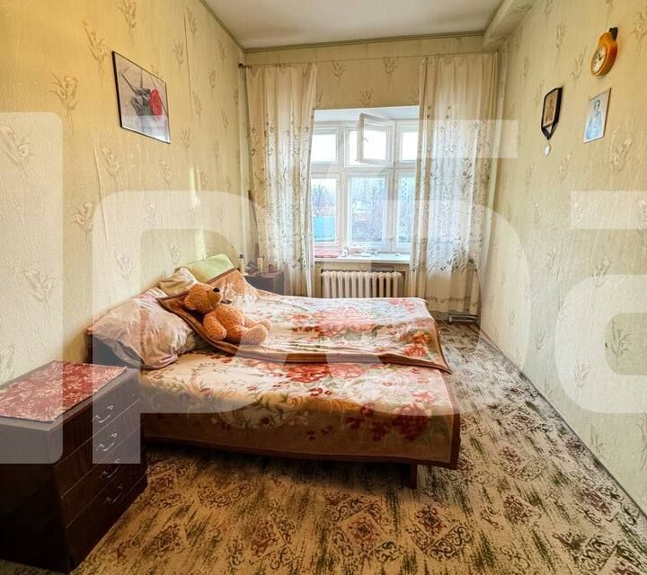 Продаётся 4-комнатная квартира, 96.9 м²