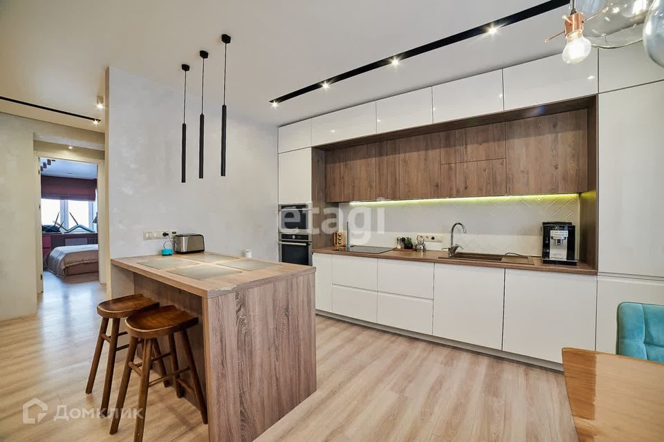 Продаётся 1-комнатная квартира, 38.4 м²