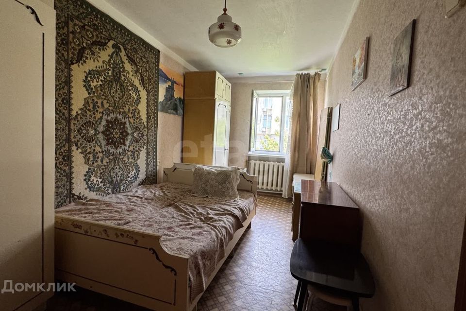 Продаётся 2-комнатная квартира, 42.8 м²