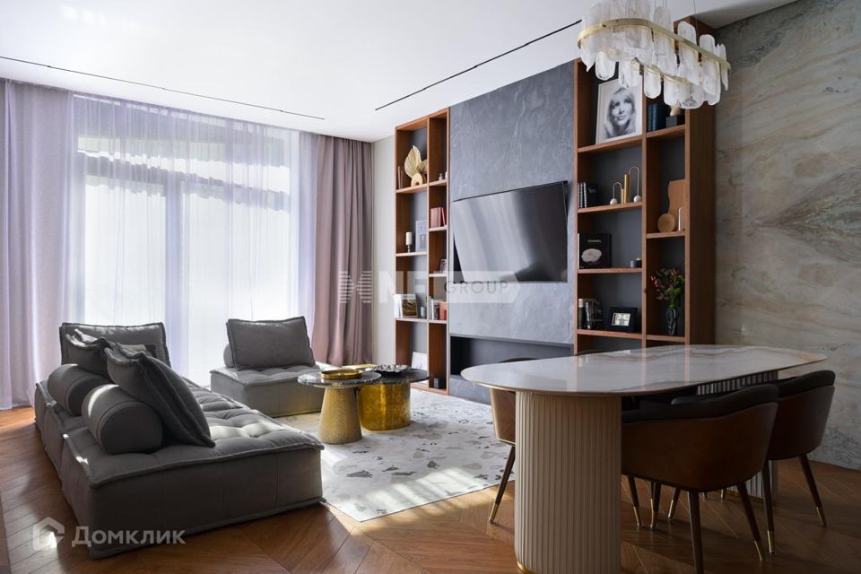 Продаётся 3-комнатная квартира, 110 м²