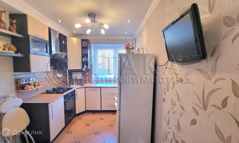 Продаётся 3-комнатная квартира, 63 м²
