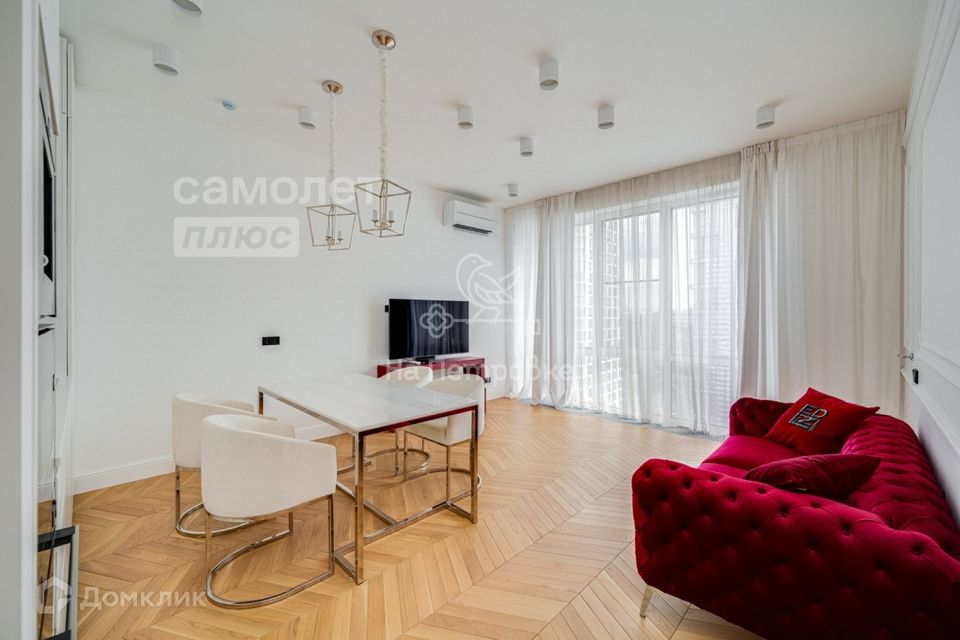 Продаётся 1-комнатная квартира, 52 м²