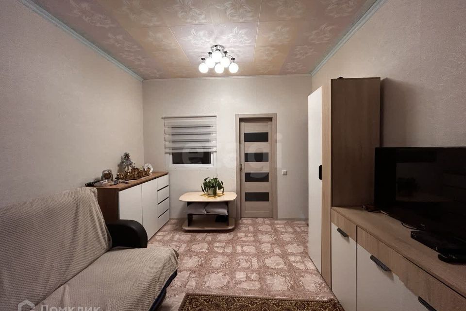 Продаётся 1-комнатная квартира, 40.3 м²