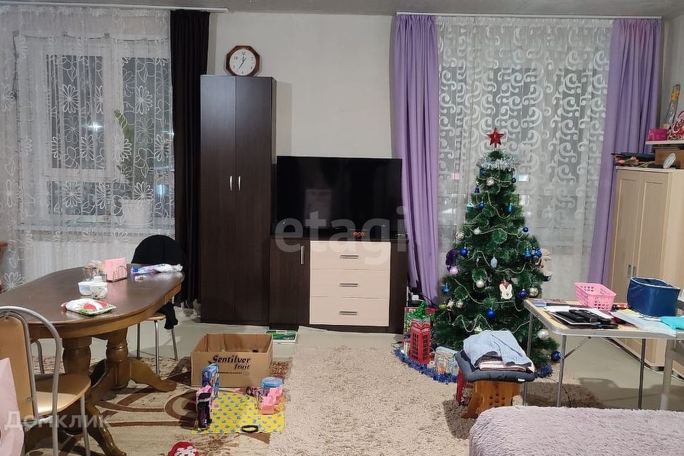 Продаётся 2-комнатная квартира, 94.2 м²