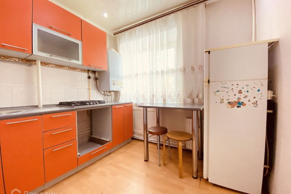 Продаётся 2-комнатная квартира, 41.8 м²