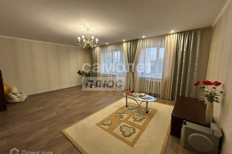 Продаётся 3-комнатная квартира, 81.4 м²