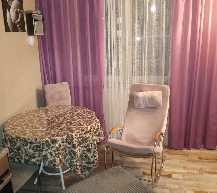 Продаётся 2-комнатная квартира, 65.4 м²