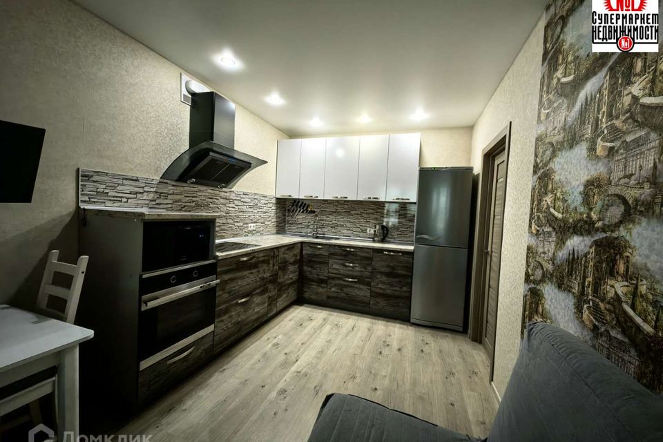 Продаётся 1-комнатная квартира, 70 м²
