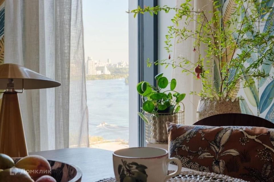 Продаётся 5-комнатная квартира, 108 м²