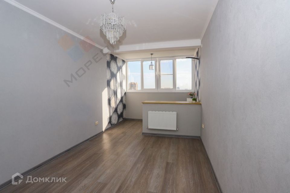 Продаётся 1-комнатная квартира, 38 м²
