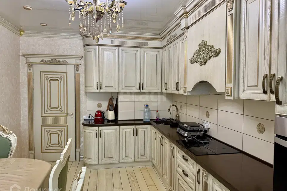 Продаётся 2-комнатная квартира, 75 м²