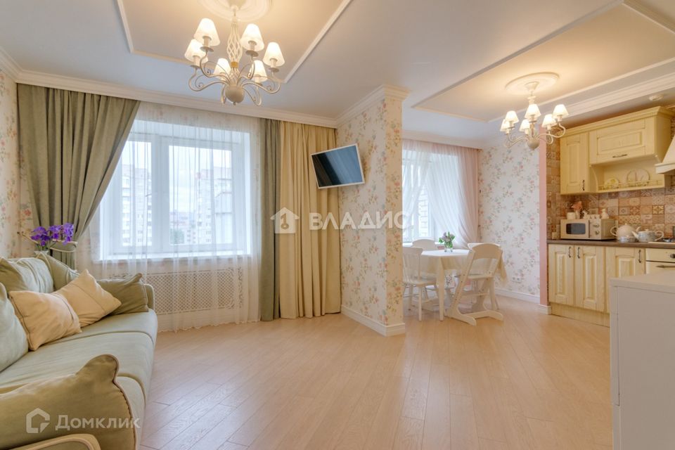 Продаётся 2-комнатная квартира, 63.6 м²