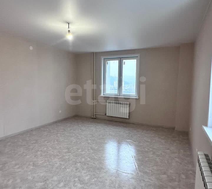 Продаётся 1-комнатная квартира, 48 м²