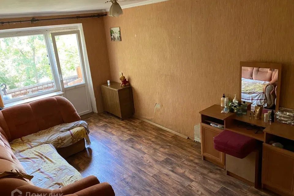 Продаётся 3-комнатная квартира, 58 м²