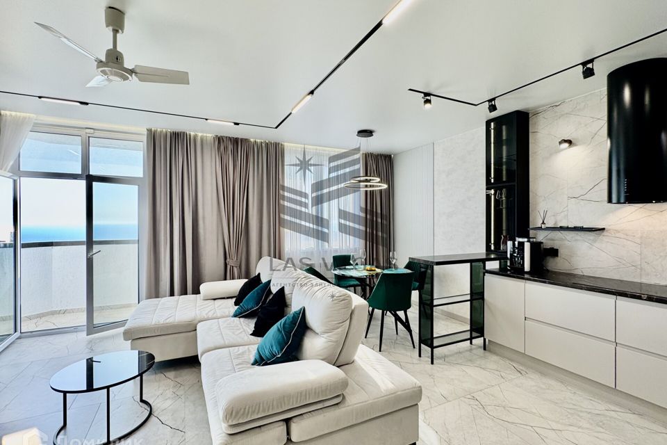 Сдаётся 2-комнатная квартира, 66.6 м²